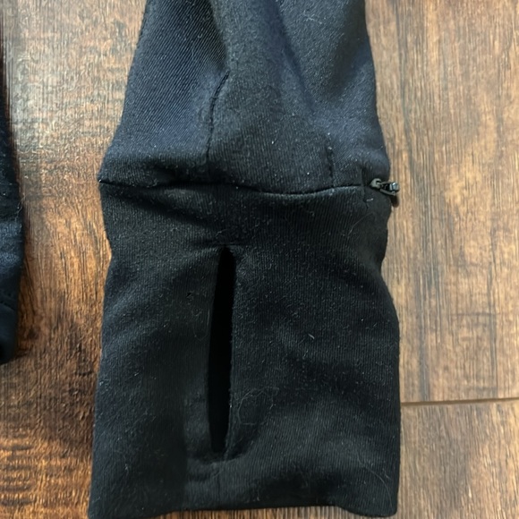 Under Armour Cold Gear size S - Picture 2 of 8